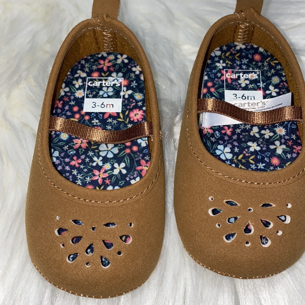 bondle 2 Carter’s shoes # 3-6 m - Picture 3 of 8